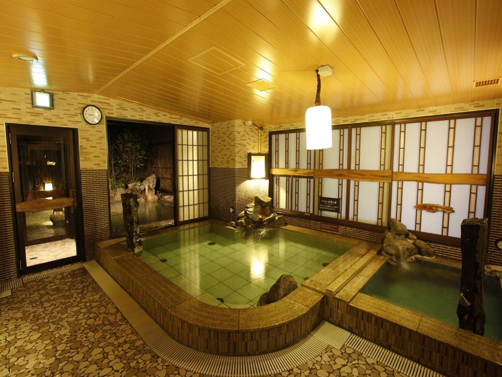 Dormy Inn Himeji Natural Hot Spring מראה חיצוני תמונה