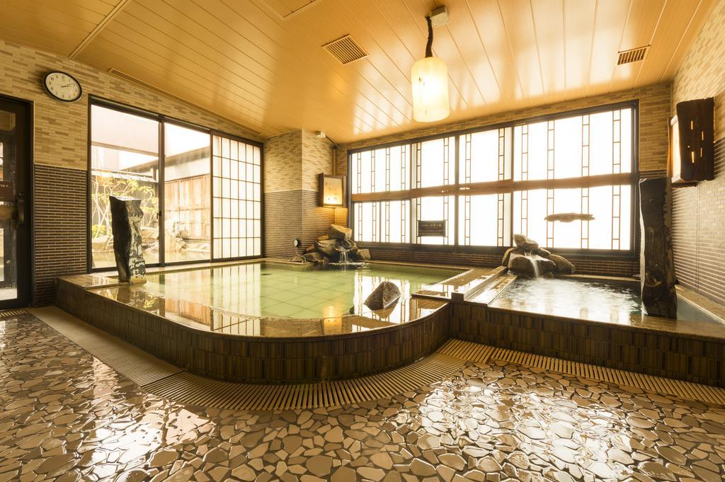 Dormy Inn Himeji Natural Hot Spring מראה חיצוני תמונה